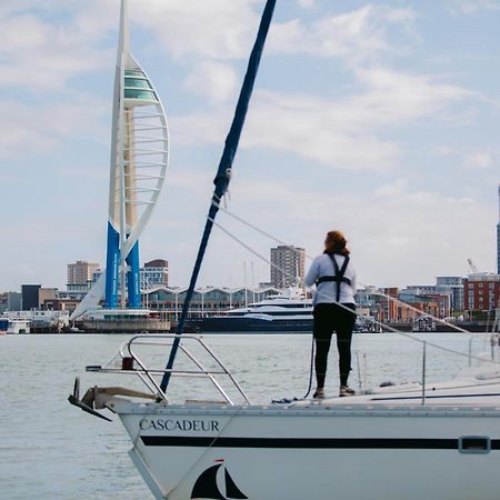 Rooms At Haslar Marina 戈斯波特 外观 照片