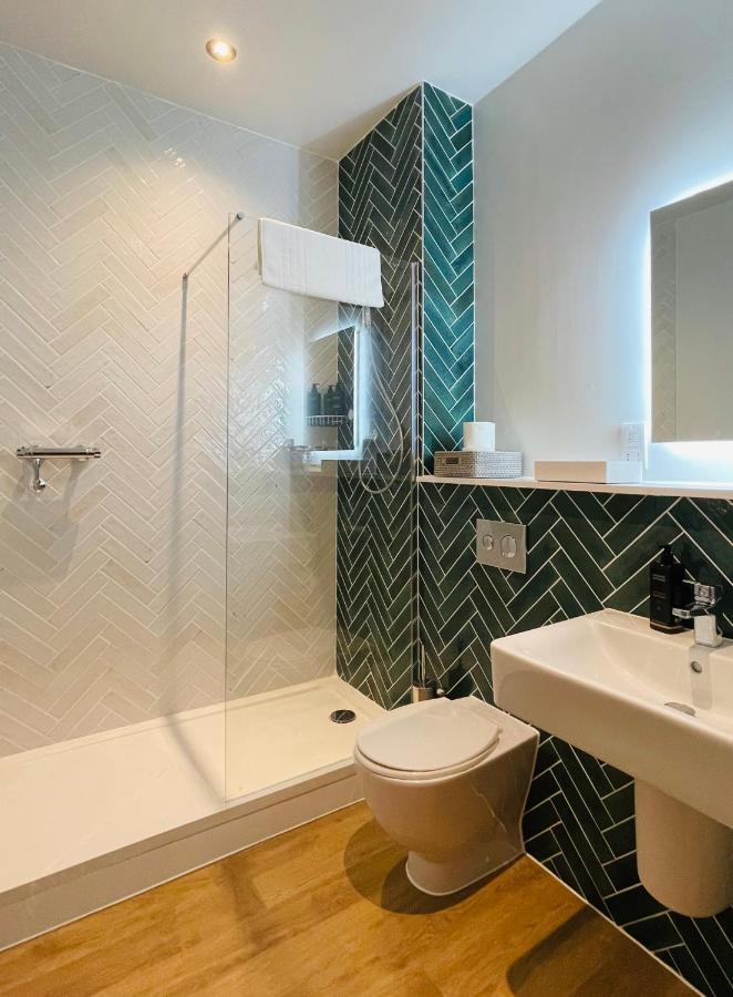 Rooms At Haslar Marina 戈斯波特 外观 照片